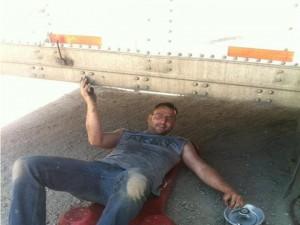 Working in Flint Michigan do Semi Trailer Repair